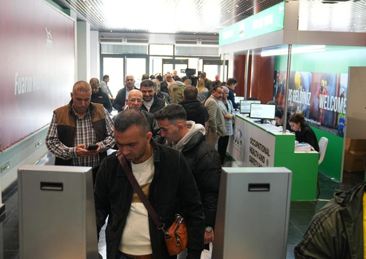ALI01407